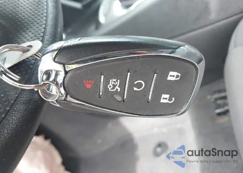 2021 Chevrolet Malibu Fwd Lt from USA, damaged, VIN 1G1ZD5ST2MF072085